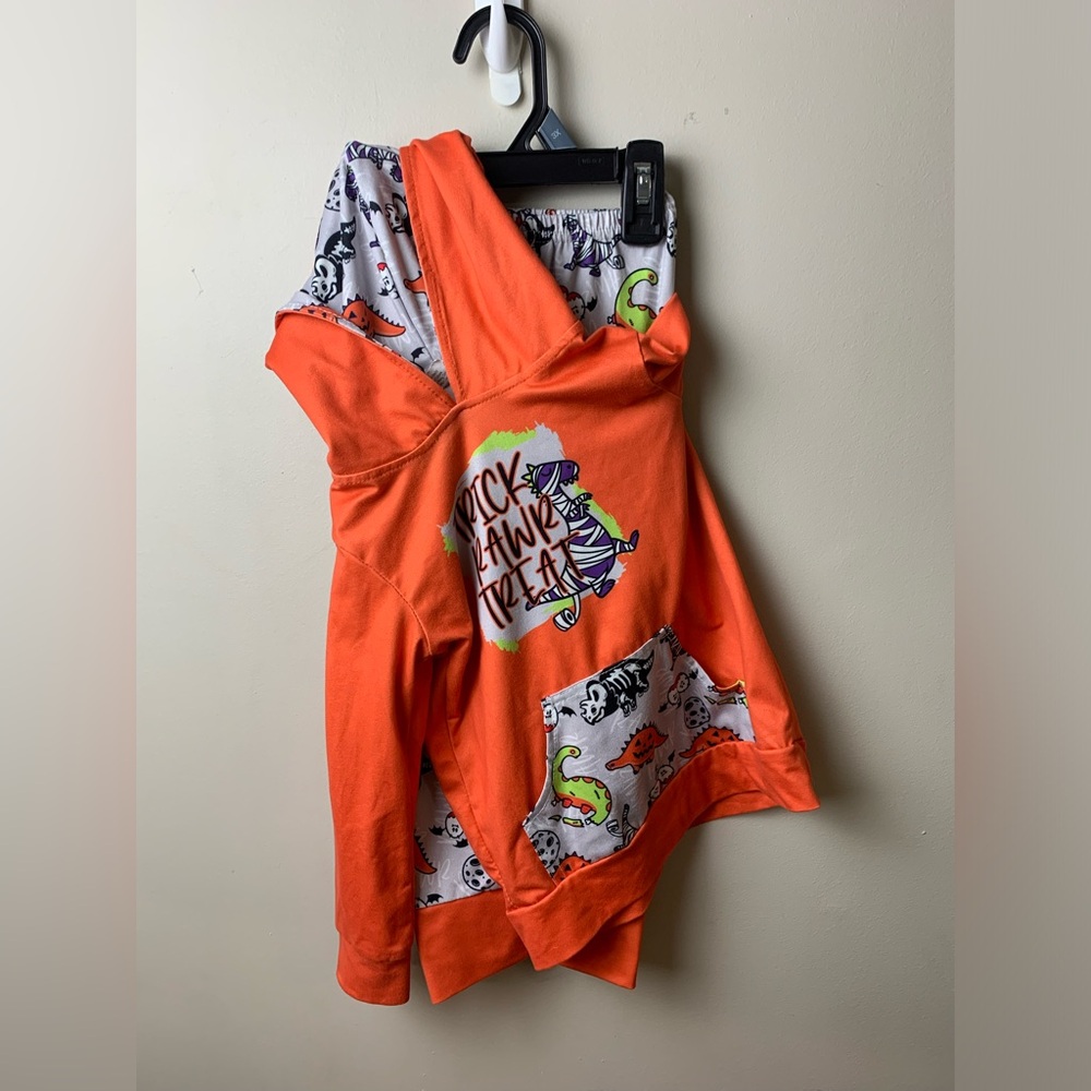 Unisex toddler 2T Halloween Trick Rawr Treat Hoodie pants boutique outfit